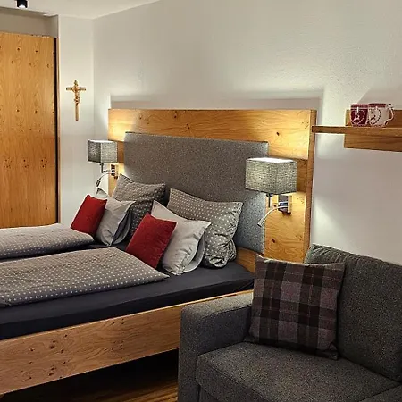 Haus Kirchplatz Appartement Reit im Winkl